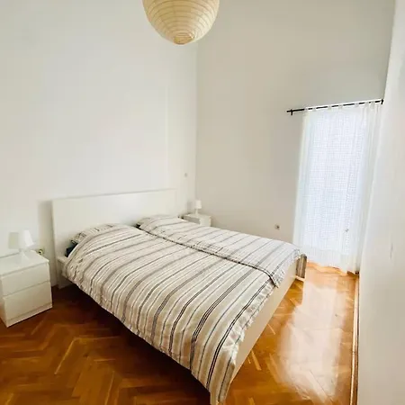 Pet-friendly Two-room Family In Magical