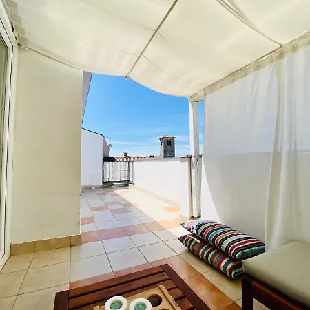 Pet-friendly Two-room Family In Magical Bale